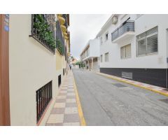 HERMOSO Y COQUETO PISO A LA VENTA EN OTURA CENTRO, ESQUINA, 3 DORMITORIOS, 2 BAÑOS, GARAJE, ASCENSOR