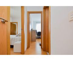 HERMOSO Y COQUETO PISO A LA VENTA EN OTURA CENTRO, ESQUINA, 3 DORMITORIOS, 2 BAÑOS, GARAJE, ASCENSOR