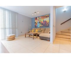 Oportunidad Única en La Gallega: Amplia Propiedad de 162 m²