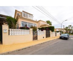 Villa en Villamartin-Las Filipinas, Orihuela Costa