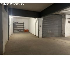 ???? Garaje Cerrado de 29 m² en el Corazón de Roses – ¡A Solo 5 Minutos de la Playa!