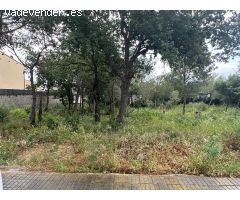Parcela Urbana de 423?m² en Zona Tranquila de Roses – Ideal para Construir la Casa de Tus Sueños