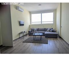 Exclusivo Estudio Reformado con Vistas Panorámicas en Empuriabrava