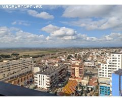 Exclusivo Estudio Reformado con Vistas Panorámicas en Empuriabrava