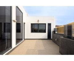 Atico reformado con terraza en bañaderos