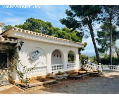Chalet en Venta en la Nucia, Alicante