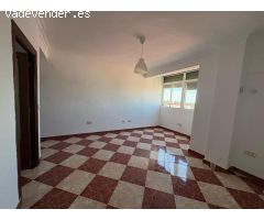 Piso en Dos Hermanas de 2 habitaciones y vestidor