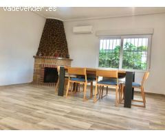 Chalet en Alquiler en La Pobla de Vallbona, Valencia