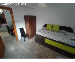 ???? Linda Casa Independiente de 3 Dormitorios | Zona Realejo | Ref: DLR 293