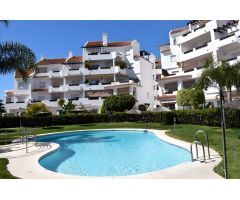 ???? Piso en venta en Playa Granada, Motril | Vistas al golf, piscina, garaje y a 5 minutos de la pl