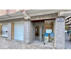 DLR 1651 - Amplio y Cómodo Local Comercial en Alquiler en Plaza Menorca, Granada