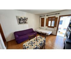???? Hermoso y cómodo estudio ideal para estudiantes – Zona Albayzín, Granada | Urbanización Carmene