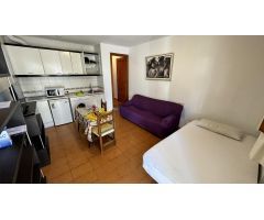???? Hermoso y cómodo estudio ideal para estudiantes – Zona Albayzín, Granada | Urbanización Carmene