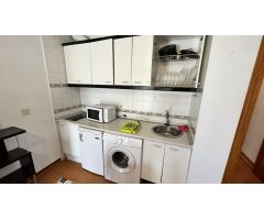 ???? Hermoso y cómodo estudio ideal para estudiantes – Zona Albayzín, Granada | Urbanización Carmene