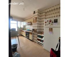 ???? Amplio piso de 3 dormitorios ideal para estudiantes – Zona Campo Verde, Granada | Disponible Se