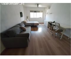 ???? Piso en alquiler para estudiantes – Cartuja, Granada | 3 dormitorios, WiFi incluido