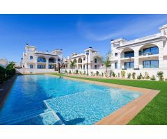 Apartamento de 2 dormitorios y 2 baños con piscina comunitaria y amplio jardín.