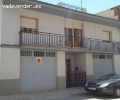 Adosado en Venta en Bazar, Granada