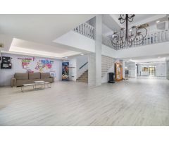 Edificio en Venta en Puerto Sotogrande, Cádiz
