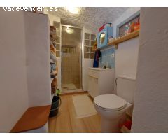 Descubre el Encanto y Atractivo Único de Esta Hermosa Casa Cueva de 3 Dormitorios con Apartamento In