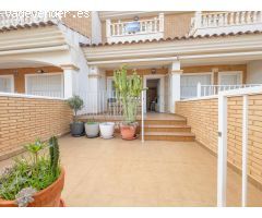 Dúplex en Primera Línea de Playa – Mar Menor