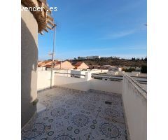 Encantador Dúplex Céntrico en Venta – ¡Muévete sin Coche!