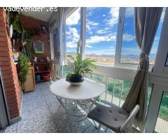 Precioso Apartamento Junto al Mar con Vistas Panorámicas al Mar