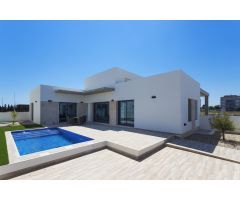 Bonita Villa Moderna en Daya Nueva (Alicante)