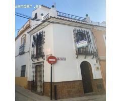 ENCANTADORA VIVIENDA EN CALLE POSITO