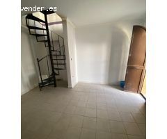 ENCANTADORA VIVIENDA EN CALLE POSITO