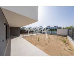 Chalet adosado de obra nueva