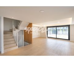Chalet adosado de obra nueva