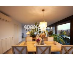 Ático Dúplex con Terraza Panorámica en la Avenida de Europa