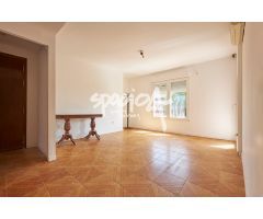 Piso Reformado con Terraza y Mucha Luz en Toledo