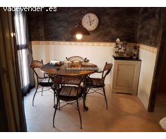 CASA CON ACABADOS EXCELENTES Y TODAS LAS COMODIDADES QUE NECESITAS EN AL CABO DE LA HUERTAS