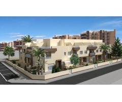 Este residencial Los Miradores del puerto  está situado en el km 14 de La Manga