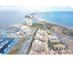 Este residencial Los Miradores del puerto  está situado en el km 14 de La Manga