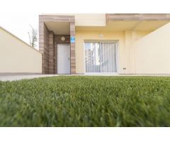 Este residencial Los Miradores del puerto  está situado en el km 14 de La Manga