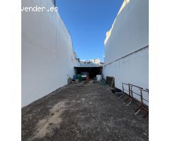 ESTUPENDO SOLAR EN LA ZONA DE REYES CATOLICOS DOS HERMANAS