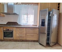 VENTA DE FANTÁSTICA CASA ADOSADA EN ARCO NORTE - LAS INFANTAS