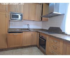 VENTA DE FANTÁSTICA CASA ADOSADA EN ARCO NORTE - LAS INFANTAS