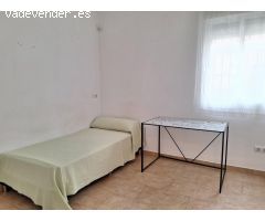 VENTA DE FANTÁSTICA CASA ADOSADA EN ARCO NORTE - LAS INFANTAS