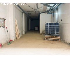 Local comercial en alquiler a pie de Calle, en pleno corazón de Requena.
