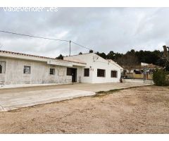 Maravilloso terreno en venta en urbanización Casas de Medina de Utiel.