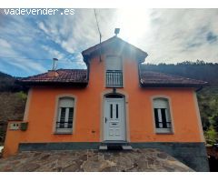 Gran casa con terreno en A Pontenova (Lugo) - Ideal para turismo rural o residencia habitual