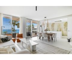 Apartamento de lujo en primera línea de playa en The Edge, Estepona
