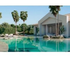 Mucho más que una villa, es un paraíso tropical en Marbella