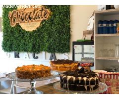 SE TRASPASA BAR CAFETERIA EN AVENIDA DE LAS PALMERAS (BENALMADENA)