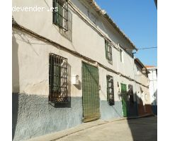 ???? CASA CON MUCHÍSIMO POTENCIAL EN EL PADUL – 206 M² DE OPORTUNIDAD EN CALLE ALTA ????