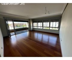 ESPECTACULAR VIVIENDA EN ALQUILER, CON PISCINA Y GARAJE, CORDOBA CENTRO